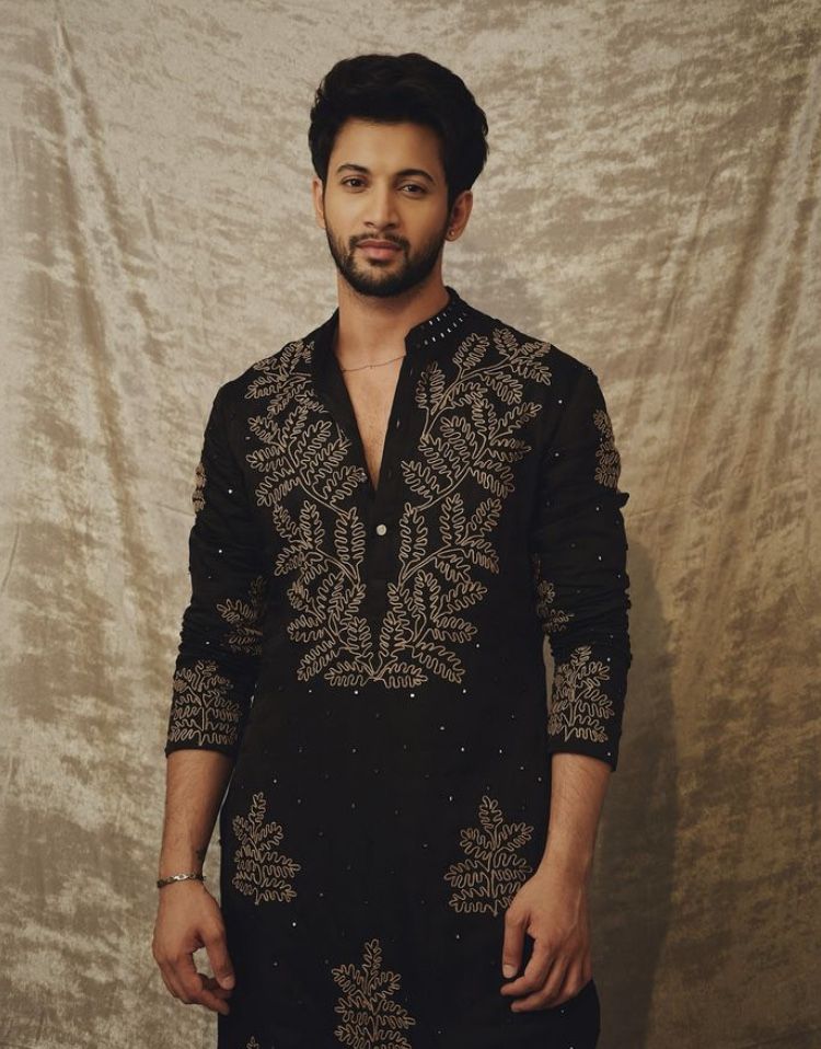 Classic Black Kurta for Men - Elegant Wedding & Festive Ethnic Wear